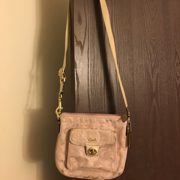 Coach crossbody - Picture 4 of 4